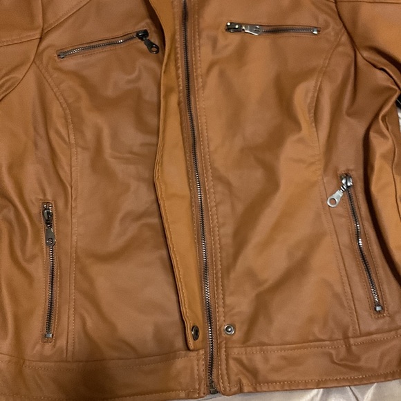 Maralyn & Me jacket - Picture 5 of 7